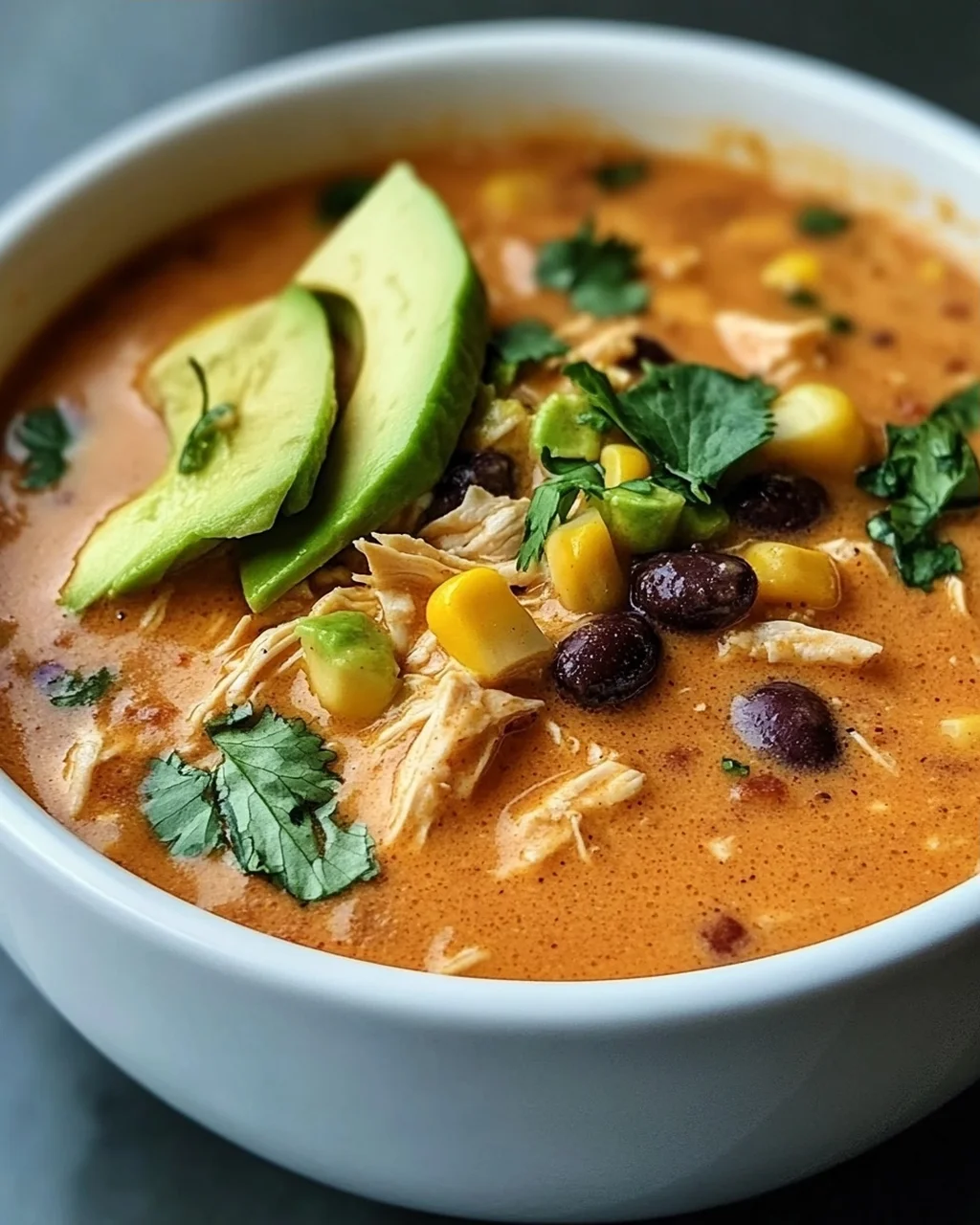 Cremige Hähnchen-Enchilada-Suppe: Ein Genuss für alle!
